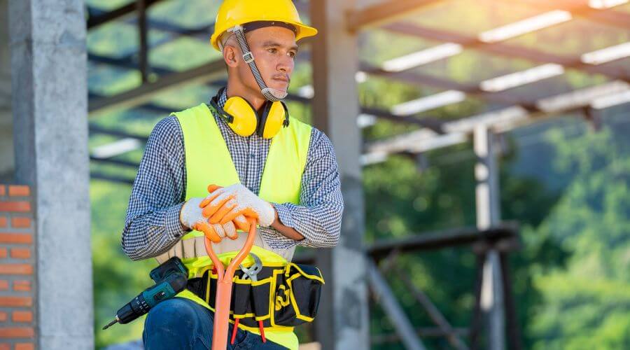 Professional gutter cleaning in Cunningham, TN